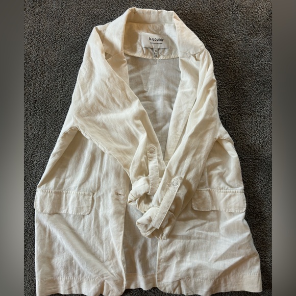 B young linen white blazer - Picture 2 of 3